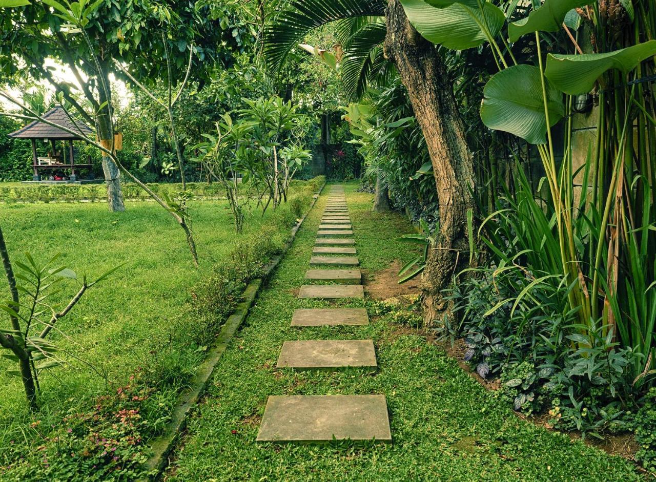 Garden Villas Seminyak Exterior foto